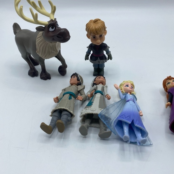 Disney Princess Elsa Anna Sven Dol Loose Figurine Figure Cake Topper Toy Set - Picture 2 of 5